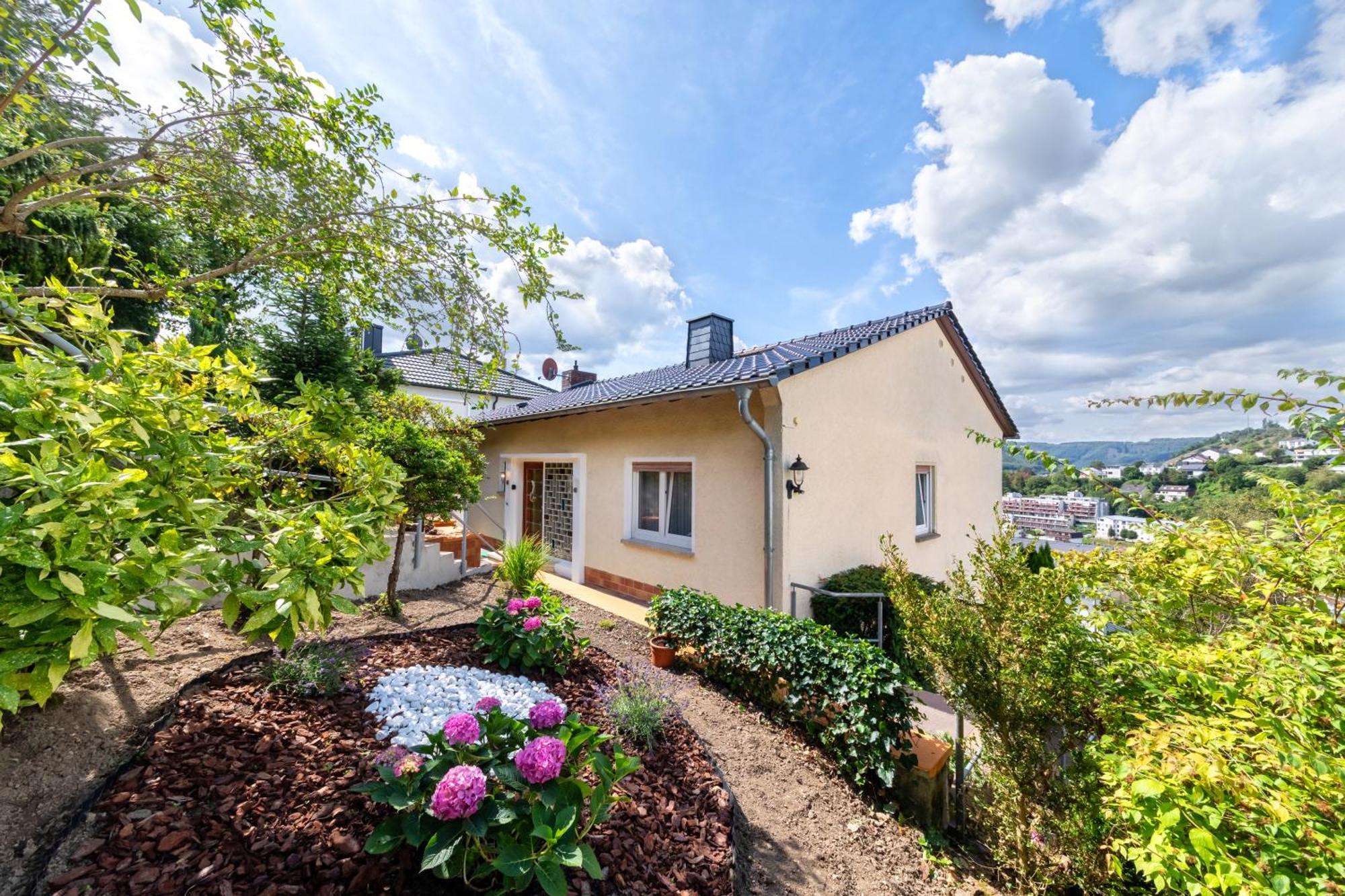 Pmc Ferienhaus Traumblick Бад-Эмс Экстерьер фото